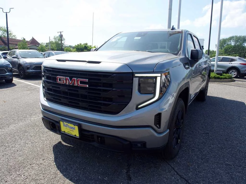 2026 GMC Sierra 4WD Crew Cab Std Box Elevation 3VL's photo