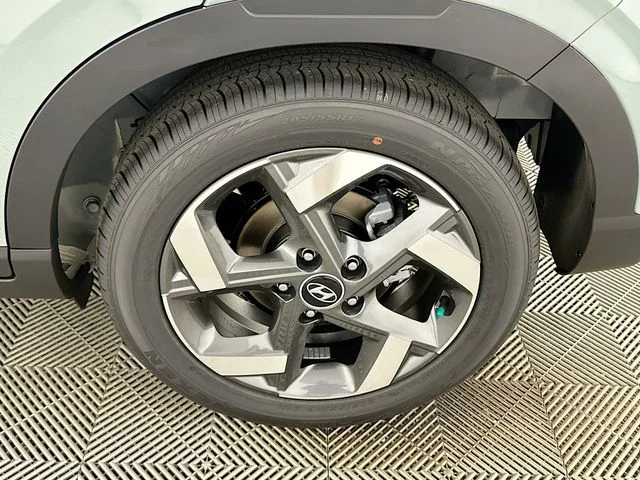 New 2026 Hyundai VENUE SEL