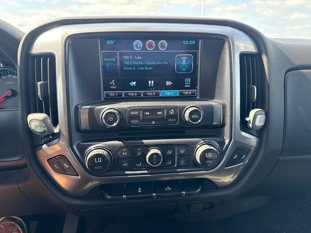Used 2015 VICTORY RED Chevrolet LT image 18