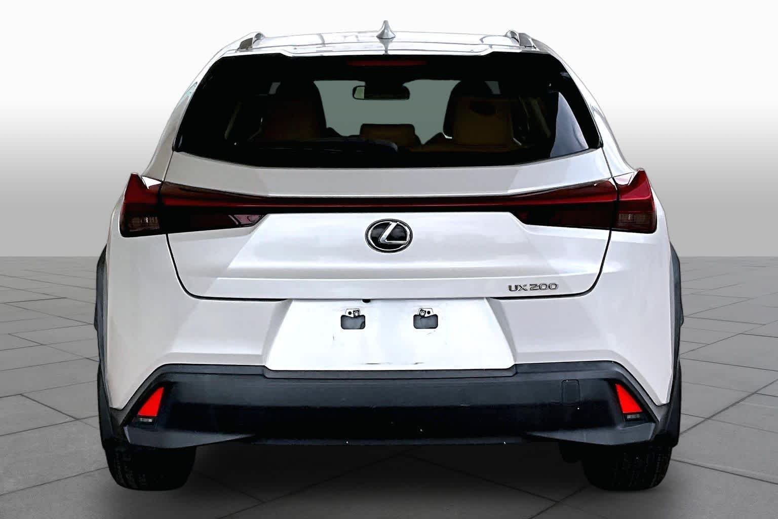 Pre-Owned 2019 Lexus UX 200