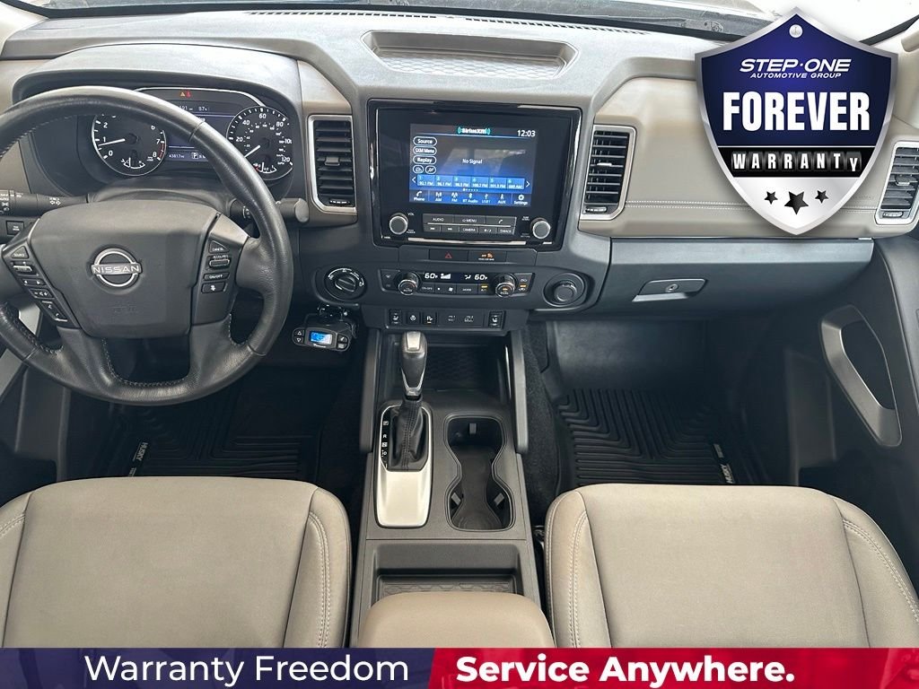 Used 2022 Gray Nissan SV image 17