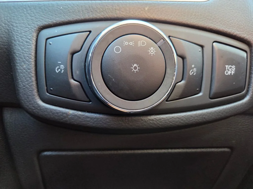 Used 2024 Black Ford SEL image 12