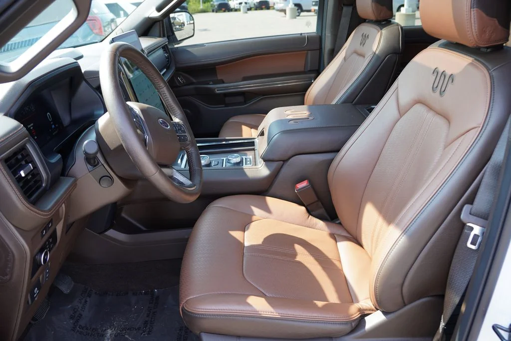 Used 2023 White Ford King Ranch image 15