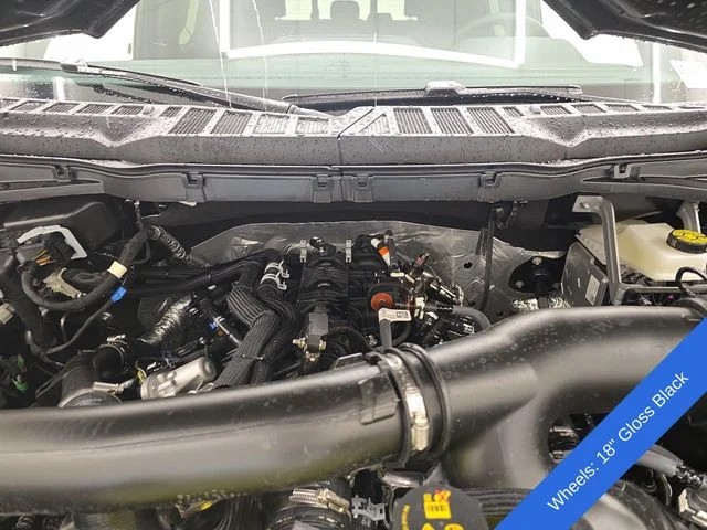 New 2026 Carbonized Gray Metallic Ford XLT image 41
