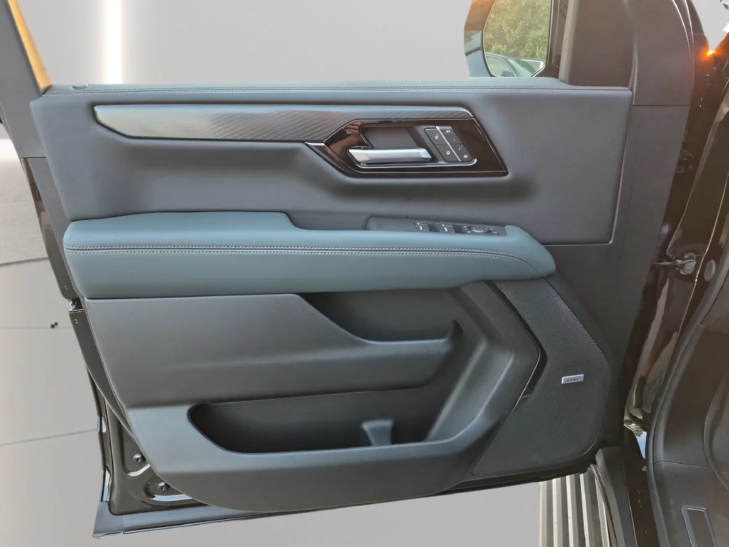 New 2026 GMC Yukon XL AT4, photo 16