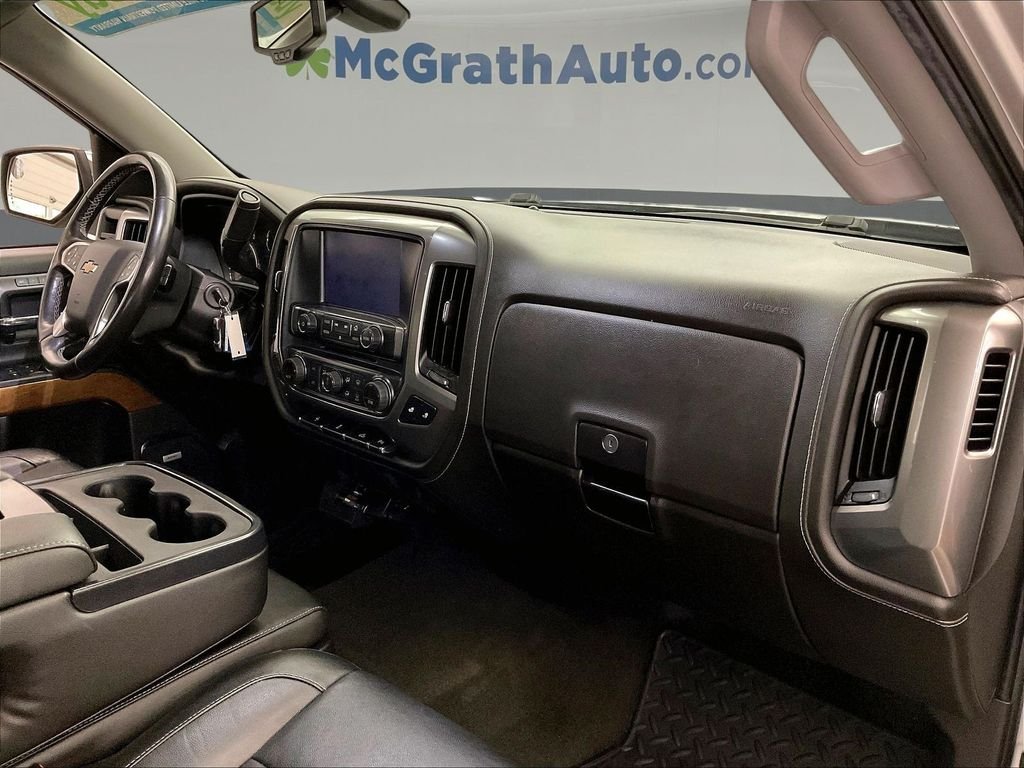 Used 2018 Silver Chevrolet LTZ image 21