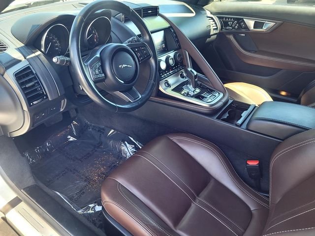 Used 2016  Jaguar Base image 10