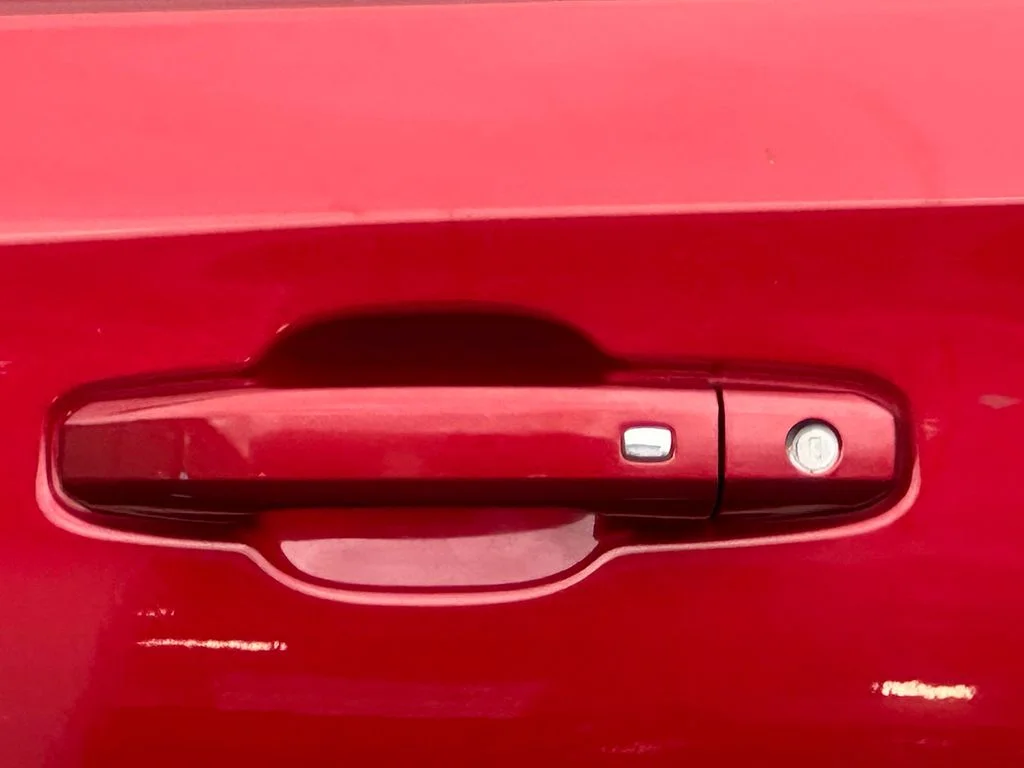 Used 2019 Red Chevrolet LT image 16