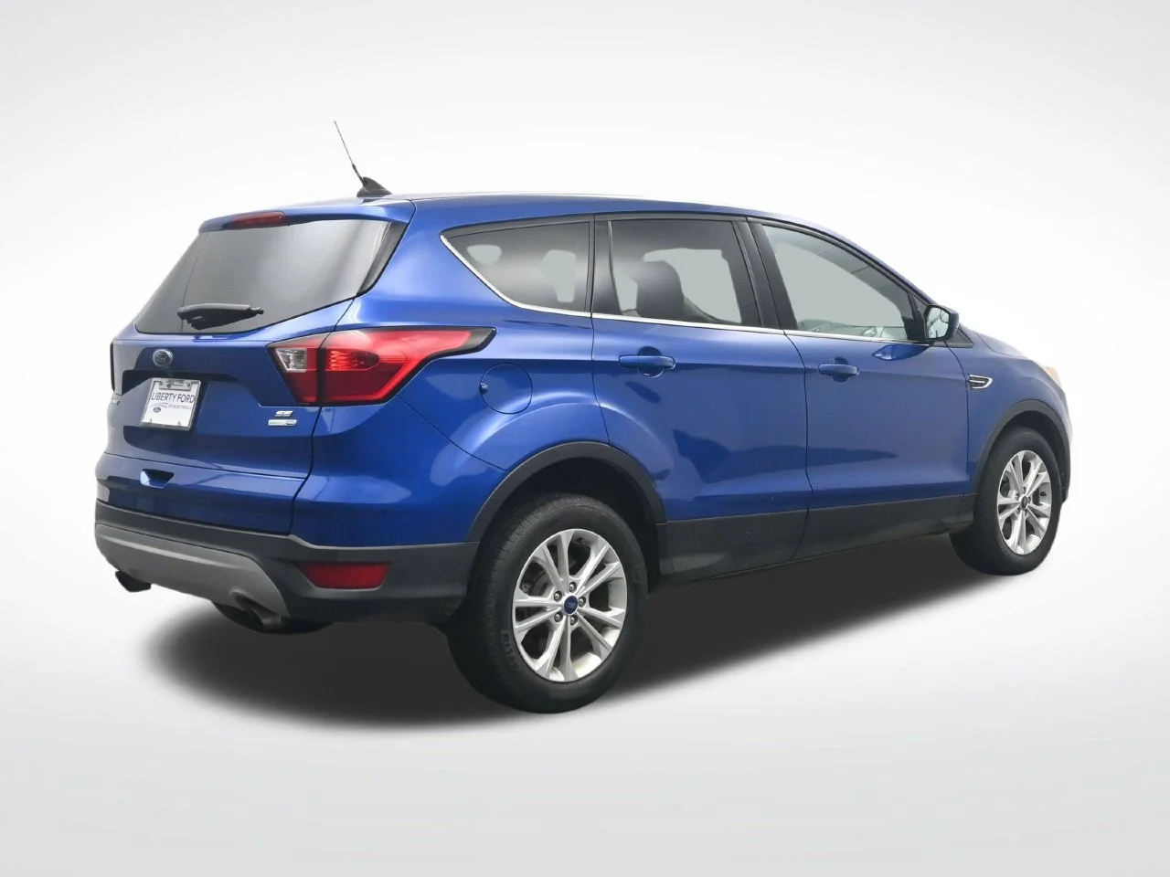 Certified Used 2019 Lightning Blue Ford SE image 6