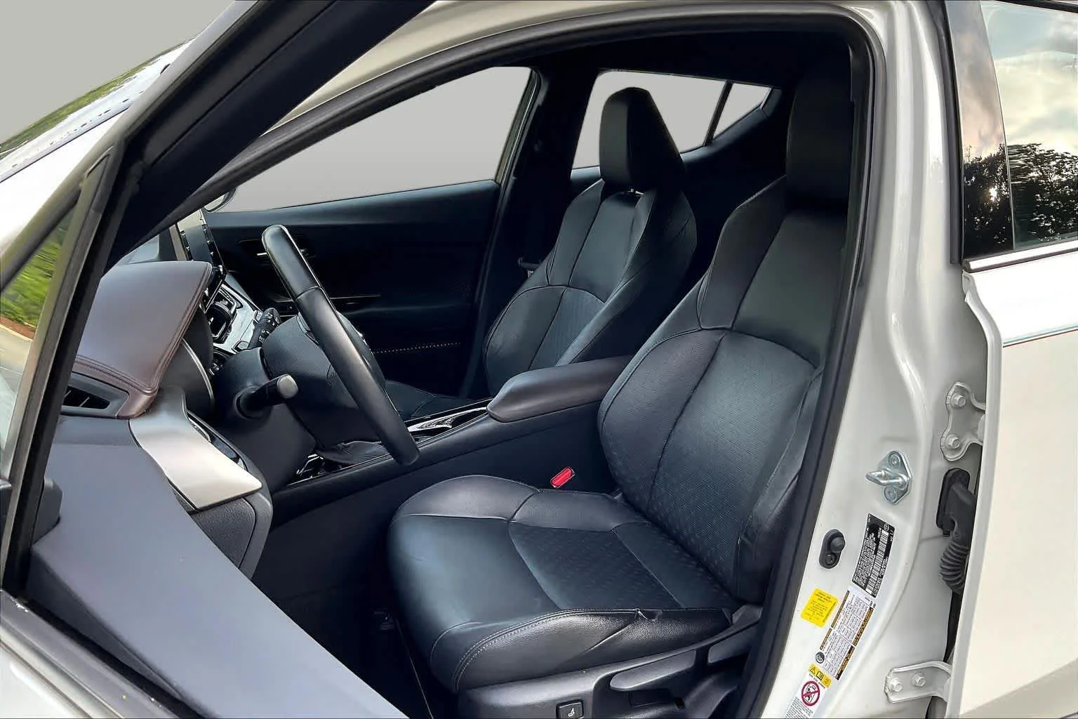 Pre-Owned 2019 Toyota C-HR Limited