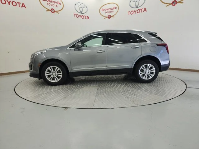 Used 2024 Silver Cadillac Luxury image 5