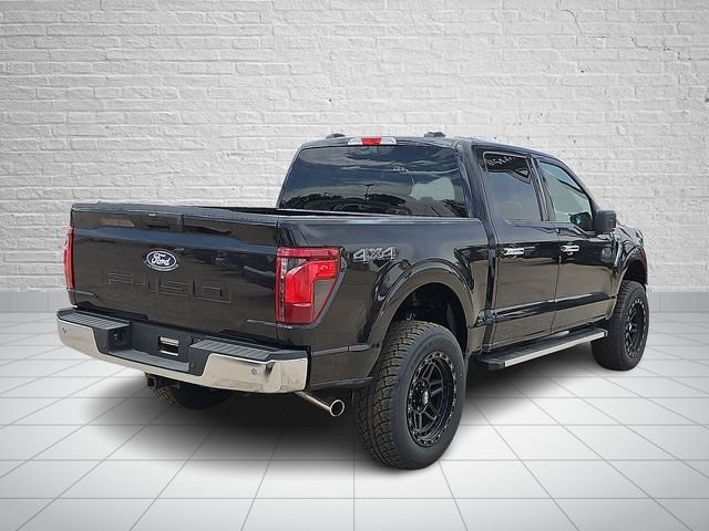 Used 2025 Black Ford XLT image 4