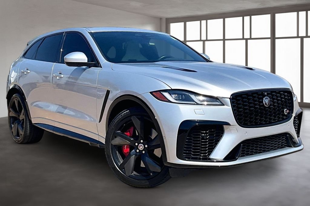 Used 2022 Silver Jaguar SVR image 10
