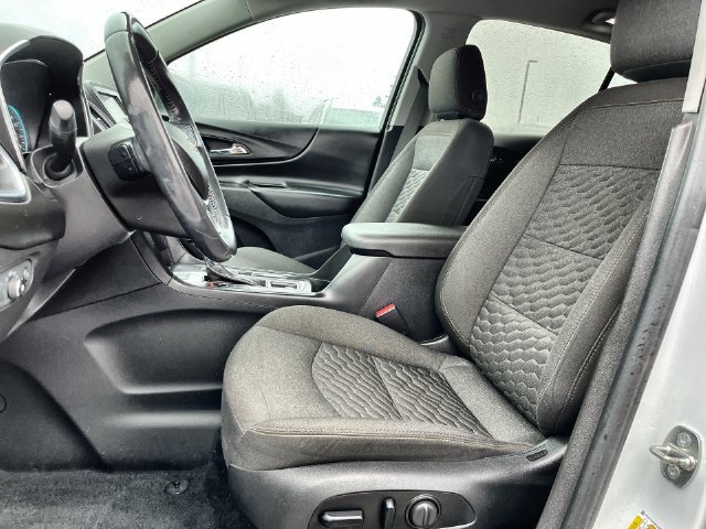 Used 2020 White Chevrolet LT image 15