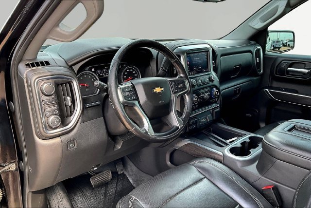 Used 2019 Black Chevrolet LTZ image 13
