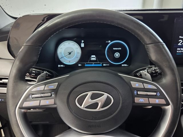 Used 2025 Silver Hyundai SEL Premium image 27
