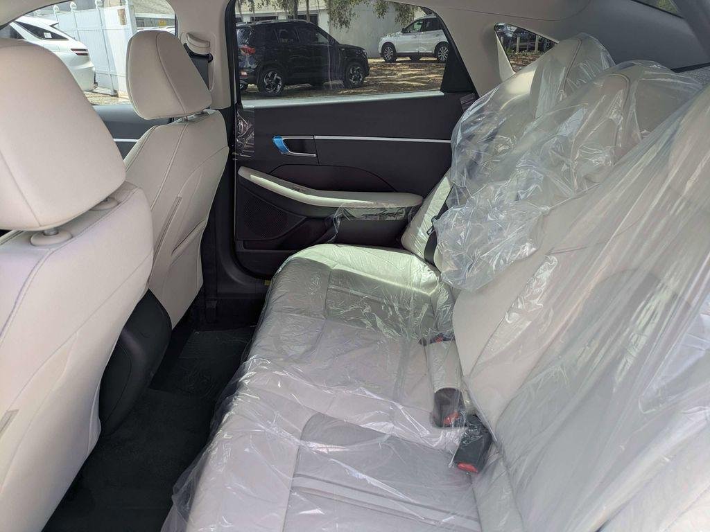 New 2026 White Hyundai SE image 12