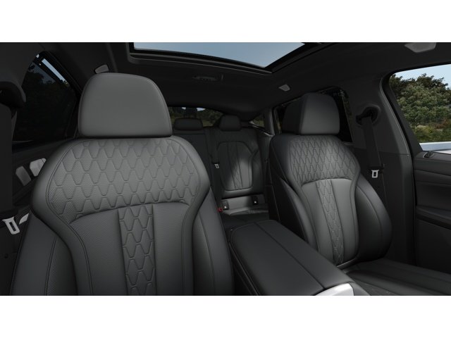 New 2027 Black Sapphire Metallic BMW M60i image 11