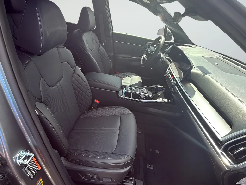 New 2026 Steel Gray Kia X-Line SX Prestige image 9