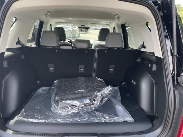 New 2026 Shadow Black Ford Badlands® image 4