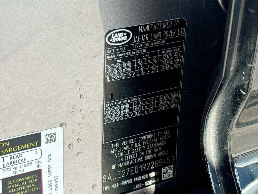 Used 2024  Land Rover X-Dynamic SE image 34