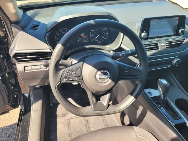 Used 2024 Black Nissan 2.5 S image 30