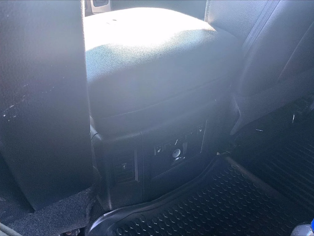 Used 2017 Black Ram Laramie image 32