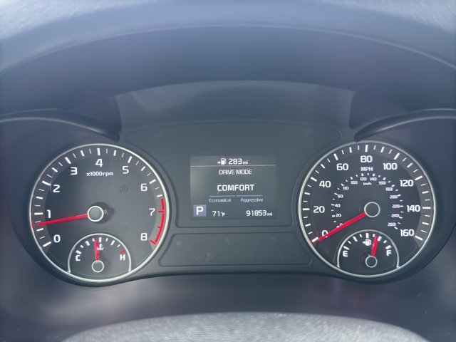 Used 2019 Ebony Black Kia EX image 11