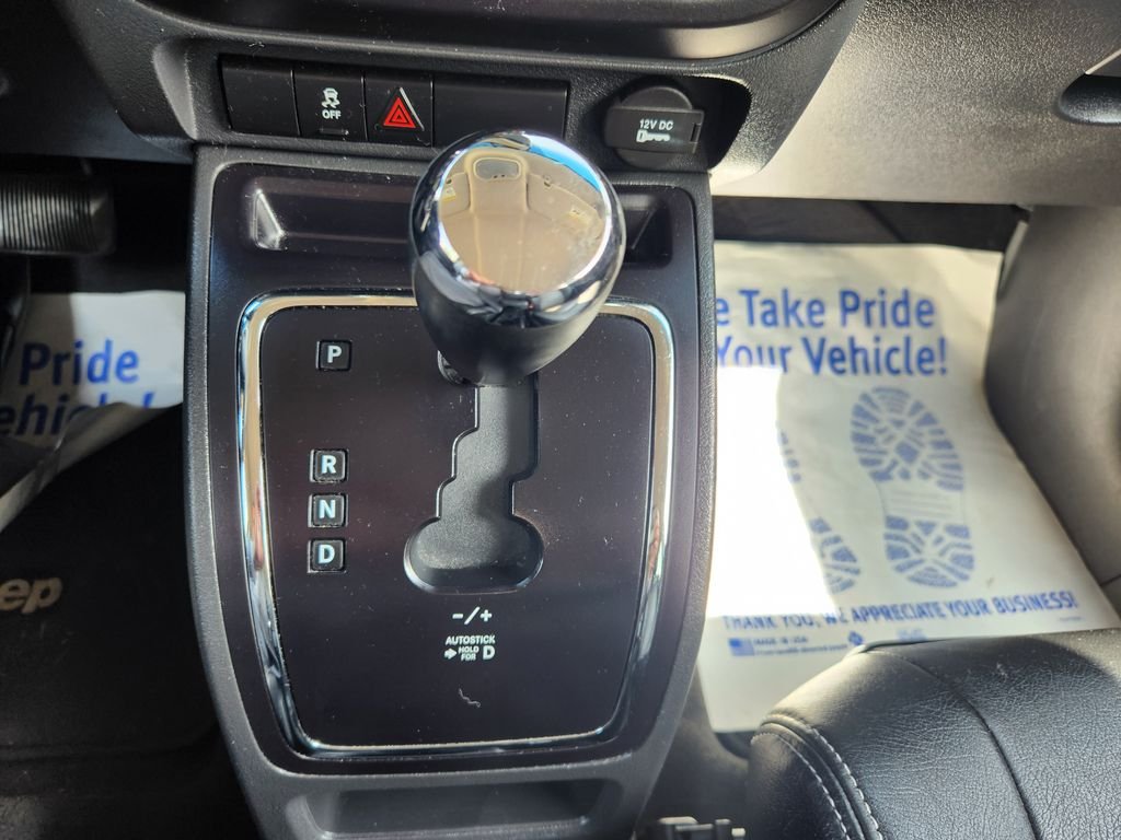 Used 2015 Gray Jeep Sport image 12