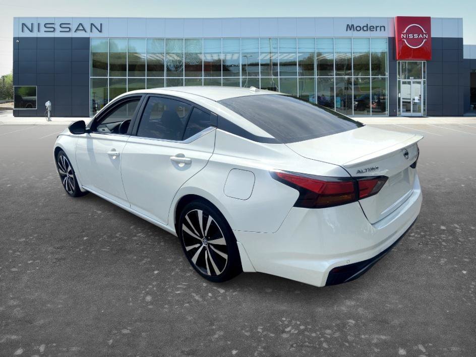 Used 2020 Pearl White Tricoat Nissan 2.5 SR image 6