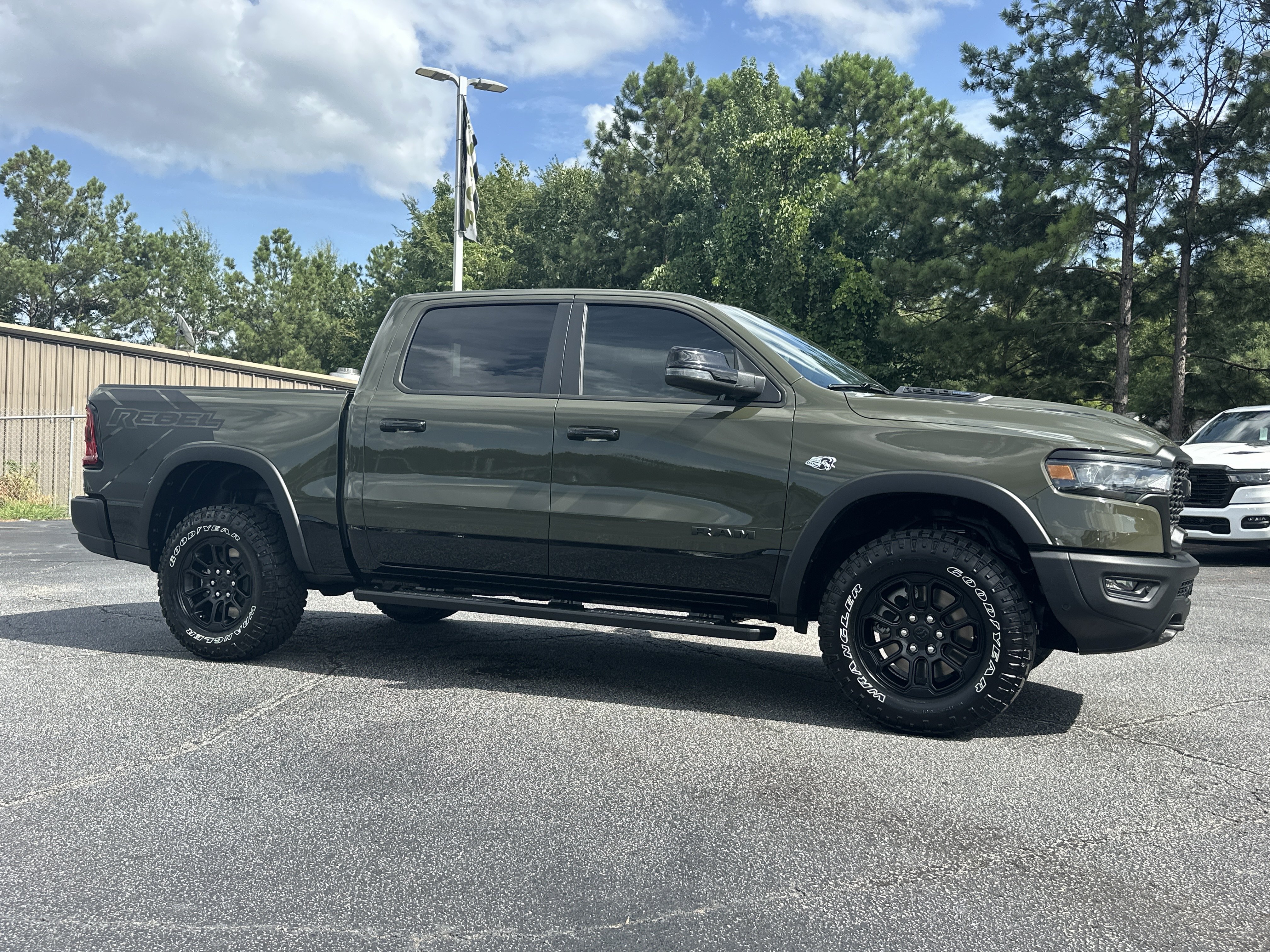 New 2026 Tank Exterior Paint RAM Rebel image 2