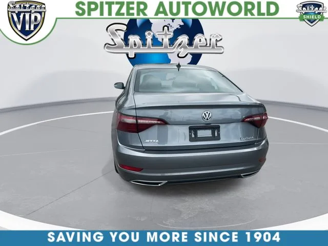 Used 2021 Gray Volkswagen R-Line image 8