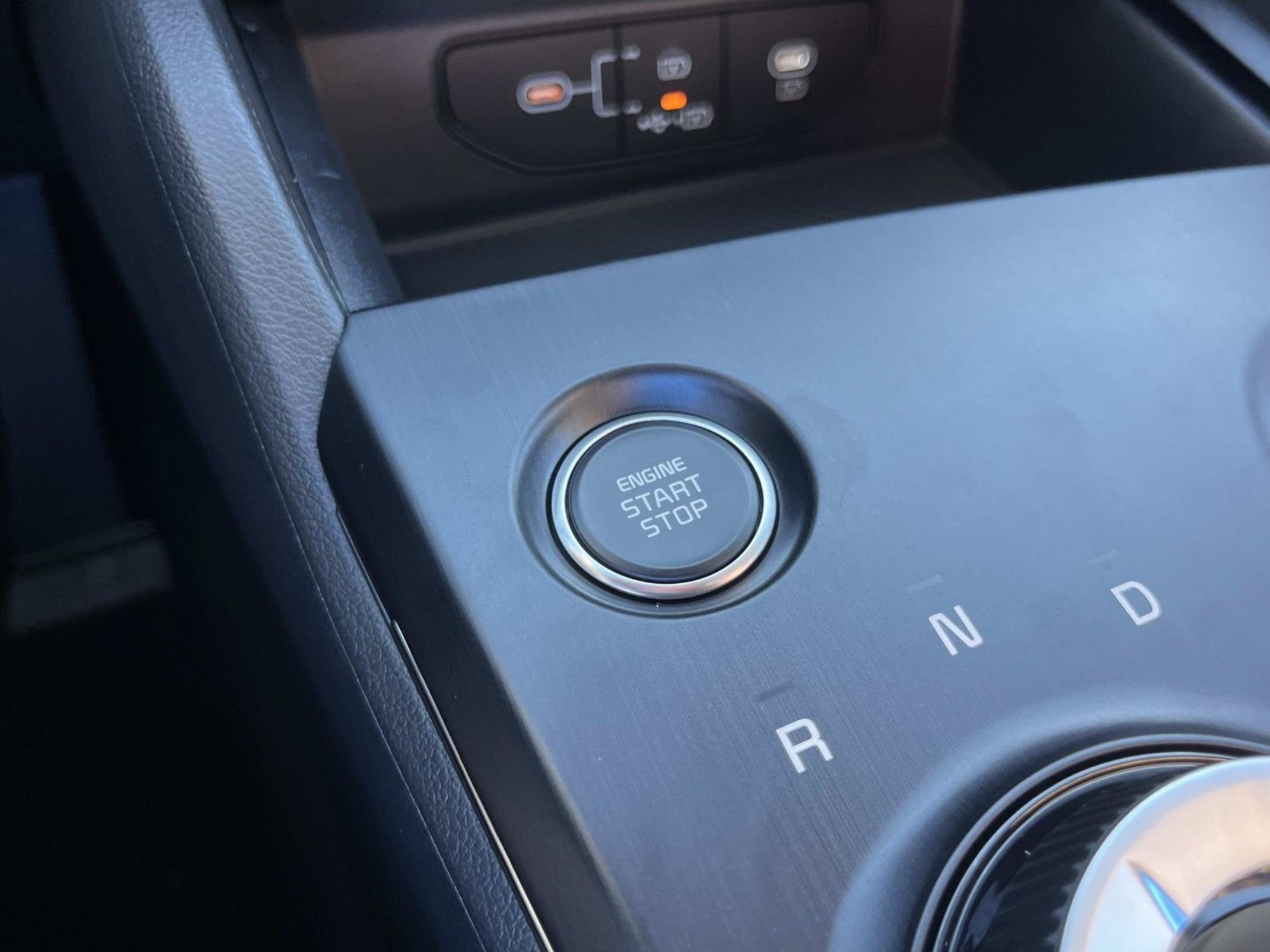 New 2027 Snow White Pearl Kia S image 26