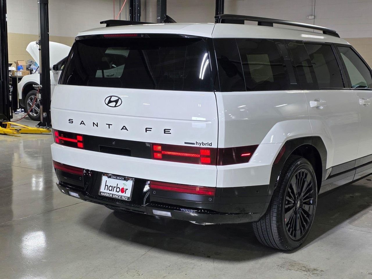 New 2026 Serenity White Hyundai Calligraphy image 11