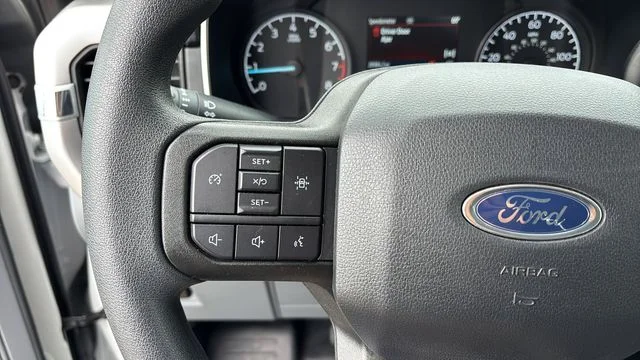 Used 2023 White Ford XL image 24