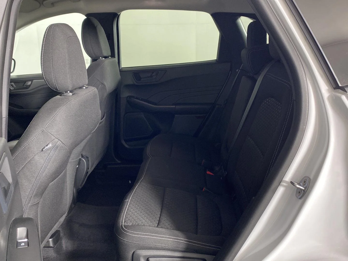 Used 2023 Oxford White Ford Active image 18