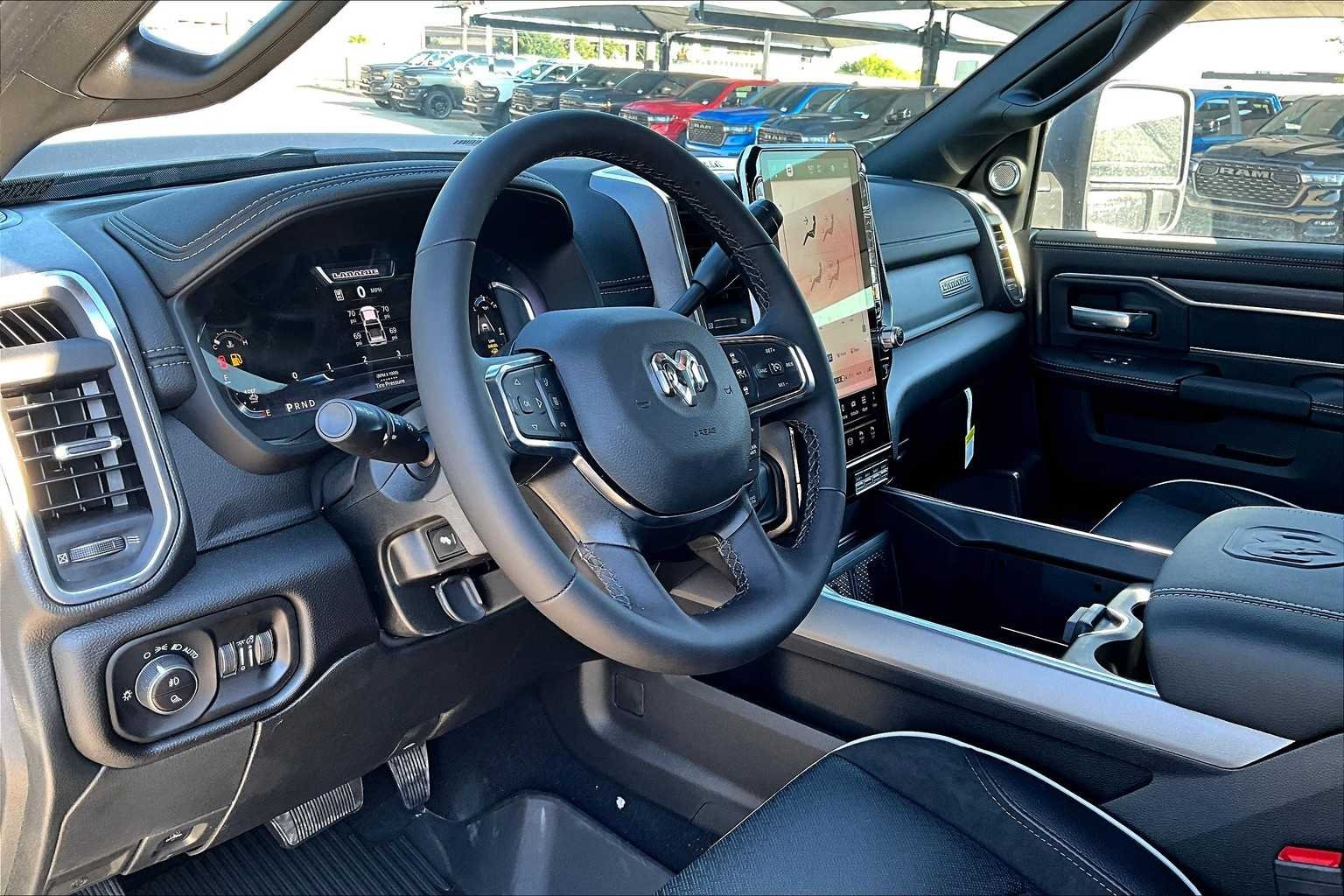 Used 2025 Granite Crystal Metallic Clearcoat Ram Laramie image 9
