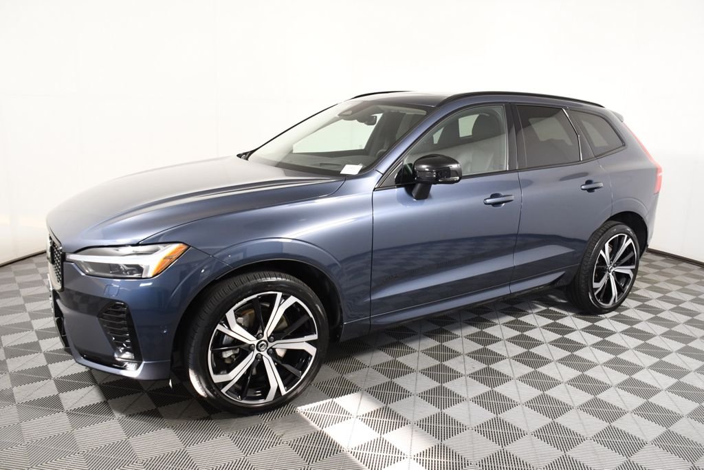 Used 2023 Volvo XC60 Ultimate with VIN YV4062RX6P1194688 for sale in Richfield, Minnesota