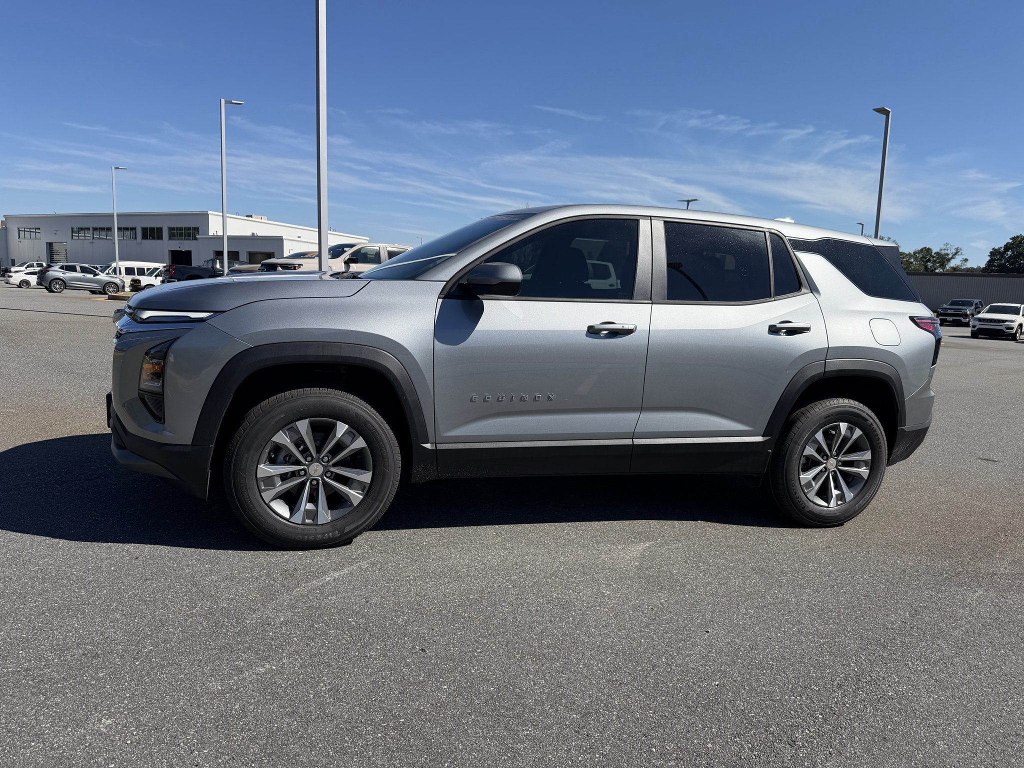2027 Chevrolet Equinox LT - Photo 3
