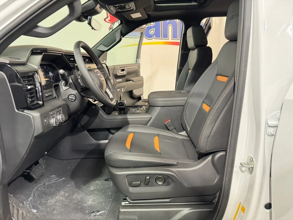 New 2026 Summit White GMC AT4 image 13