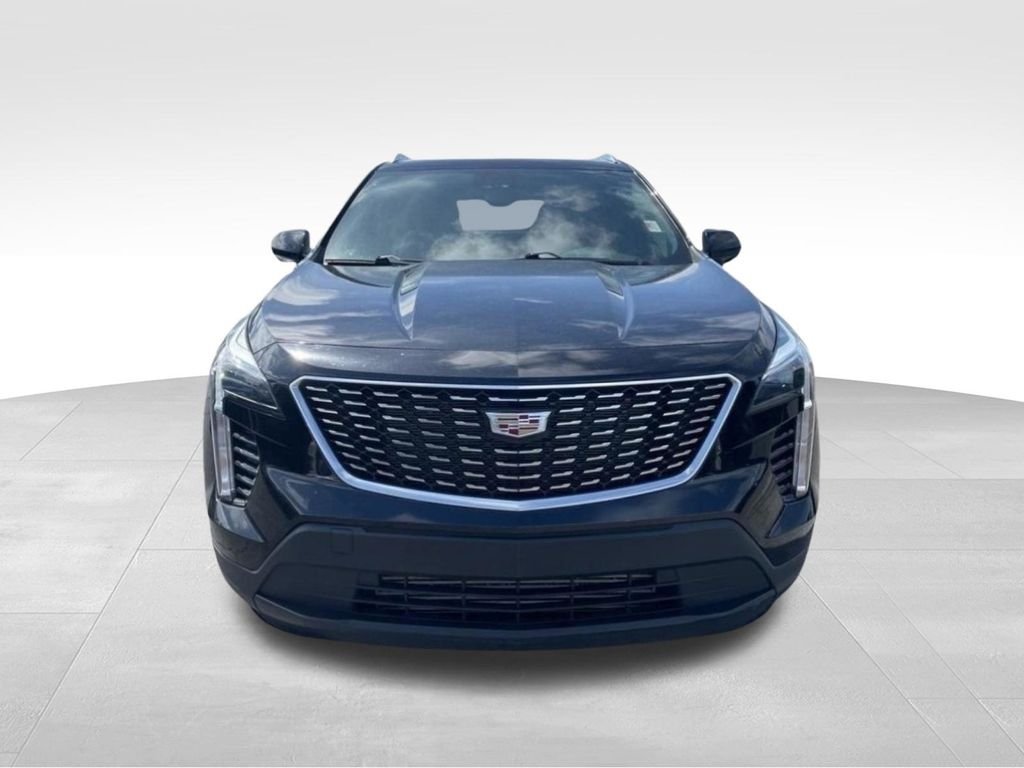 Used 2023 Black Cadillac Luxury image 8