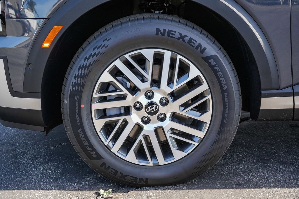 New 2026 Gray Hyundai SEL Premium image 12