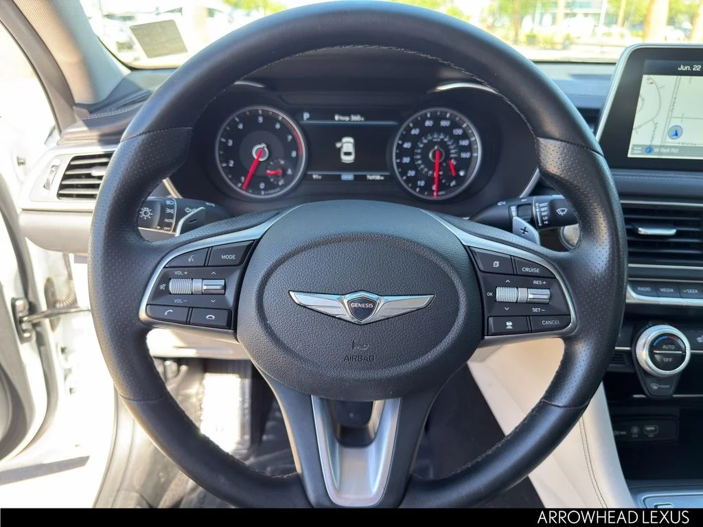 Used 2021 White Genesis 2.0T image 20