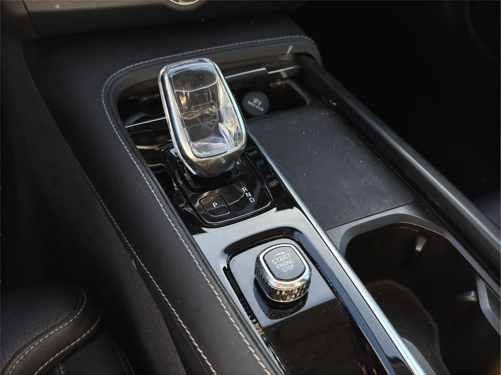 2022 Volvo S90 Inscription - Photo 16