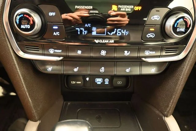 Used 2020 Gray Hyundai Limited image 38