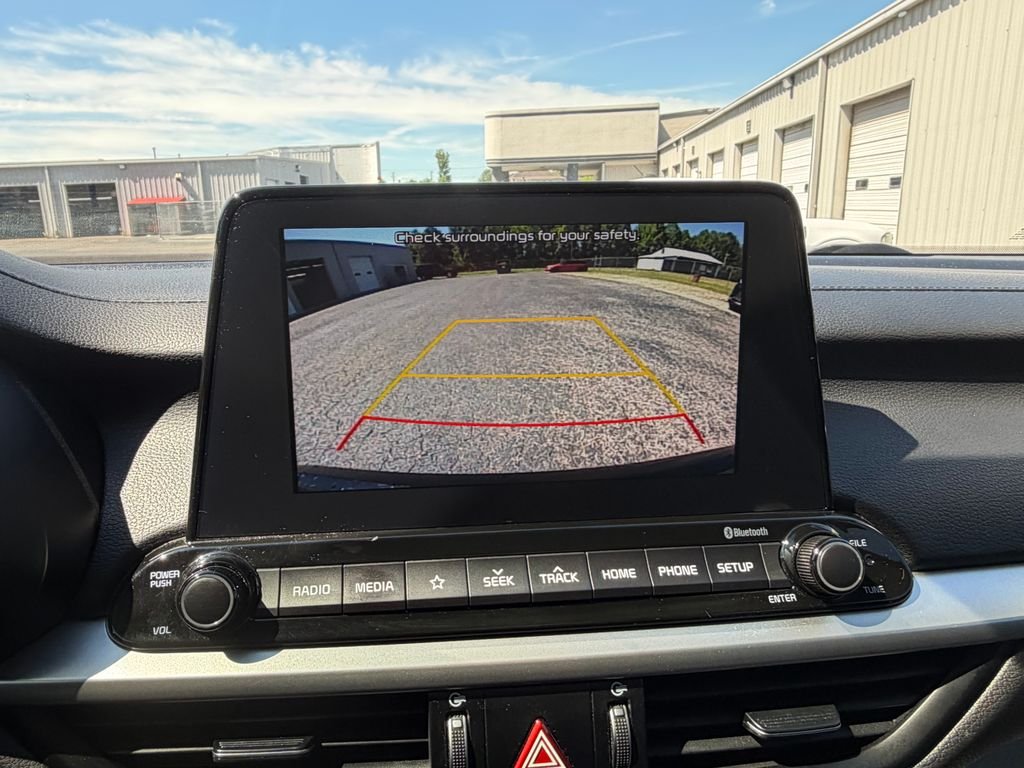 Used 2021 Black Kia LXS image 20