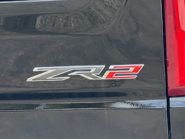 2026 Chevrolet Silverado 1500 ZR2 - Photo 8