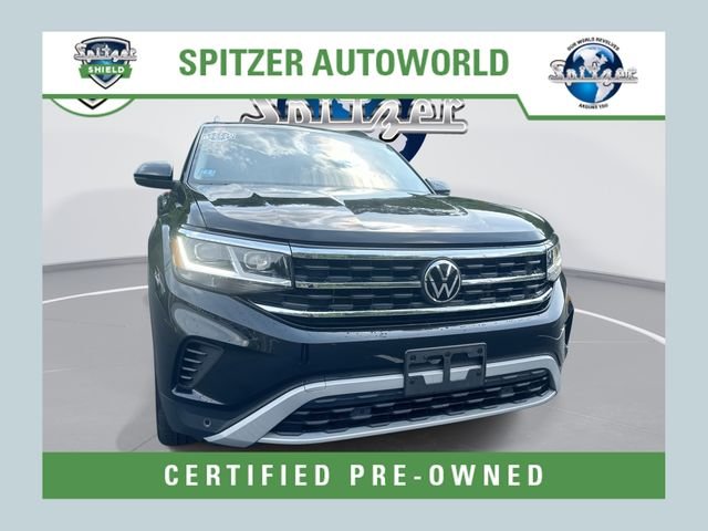 Used 2023 Black Volkswagen 3.6L V6 SE w/Technology image 1