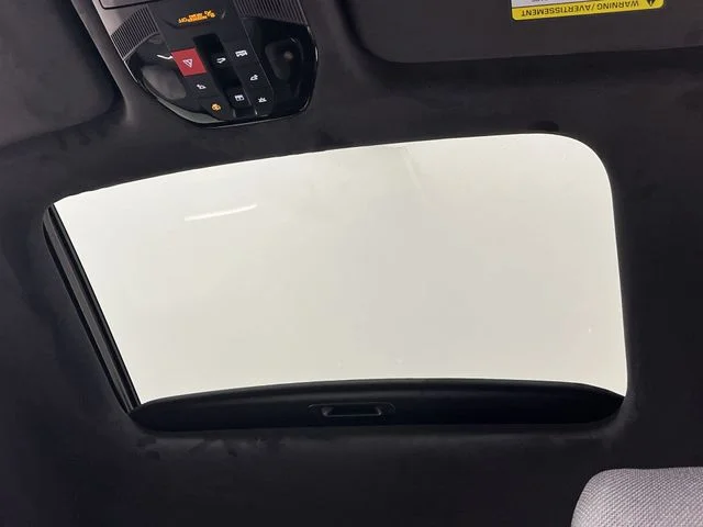 New 2027 Glacial White Pearl Kia SX-PRESTIGE image 22