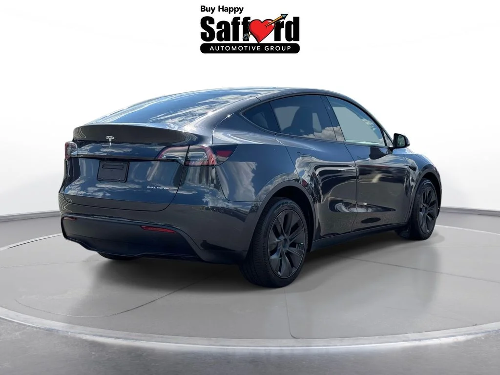Used 2025 Stealth Gray Tesla Long Range image 9